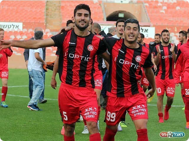 כובשי השערים לזכות רמת גן. מחפוד (מימין) ותירם (לירן דורף)